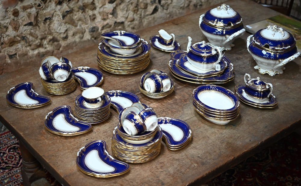 An extensive Spode Royal Lancaster china dinner/tea service, comprising two soup tureens and - Image 5 of 5