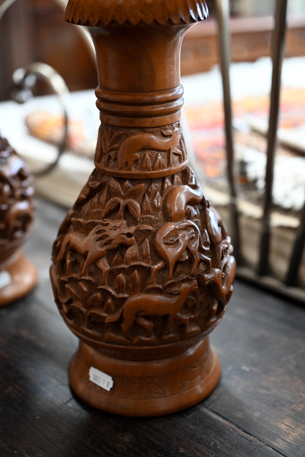 A pair of Indian carved table lamps with shades to/w Indian cane and hardwood magazine/newspaper - Image 5 of 5