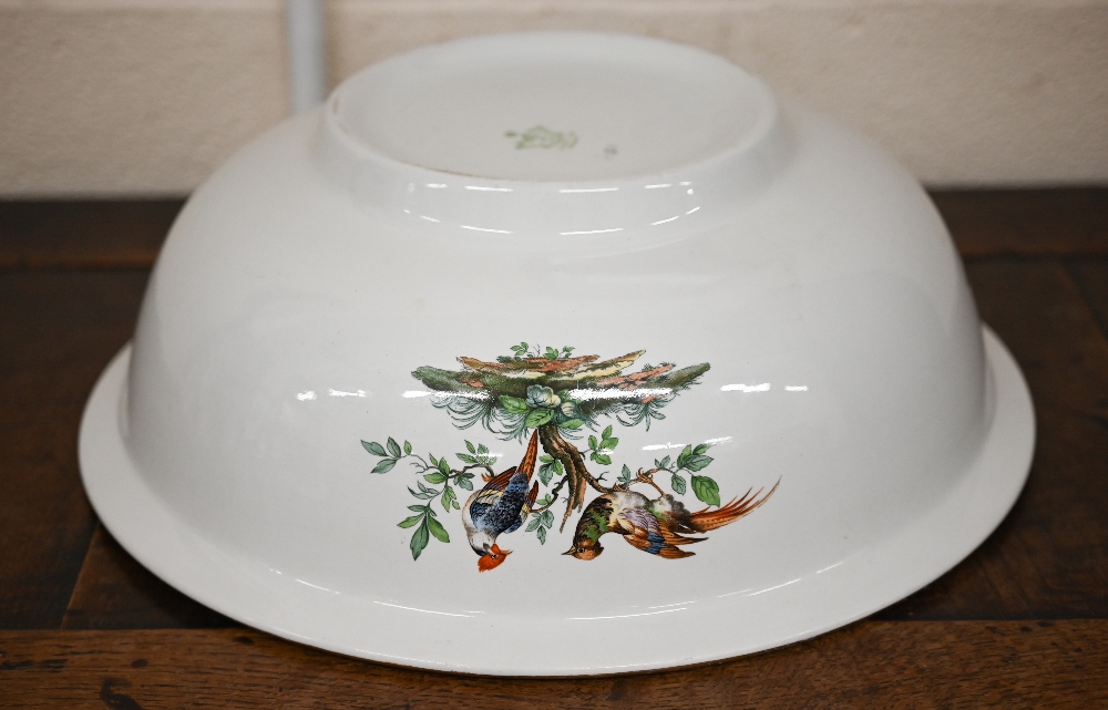 A Newport pottery (Burslem) ewer, basin and chamberpot set, printed with birds - Image 4 of 5