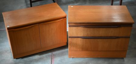 Two mid-century teak G-Plan style cabinets, 75 x 42 x 58 cm and 75 x 42 x 52 cm (2)