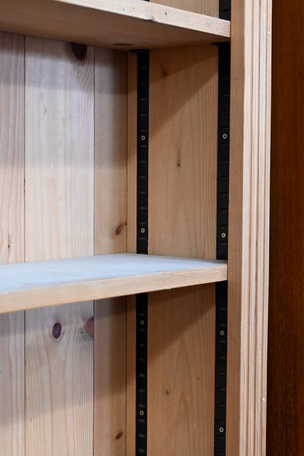 A modern pine open bookcase with adjustable shelves, 70 x 26 x 198 cm high - Image 3 of 3