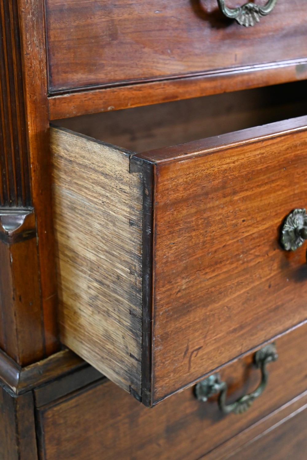 An associated two part George III mahogany chest on chest, the upper chest with canted pilasters, - Image 8 of 12