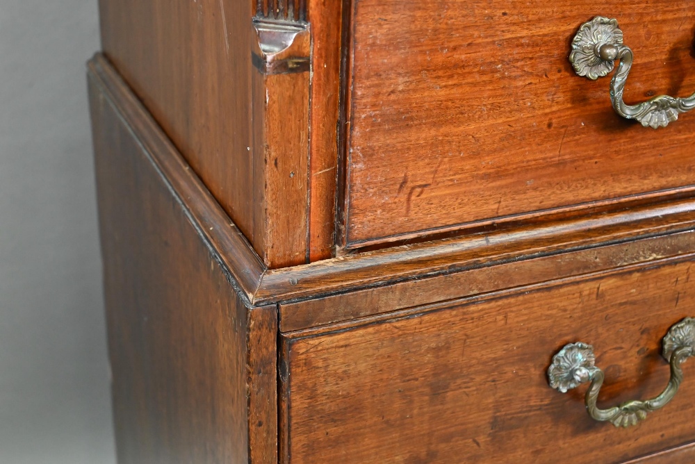 An associated two part George III mahogany chest on chest, the upper chest with canted pilasters, - Image 7 of 12