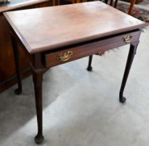 A George III mahogany hall able with frieze drawer and pad footed cabriole supports, 82 x 54 x 74 cm