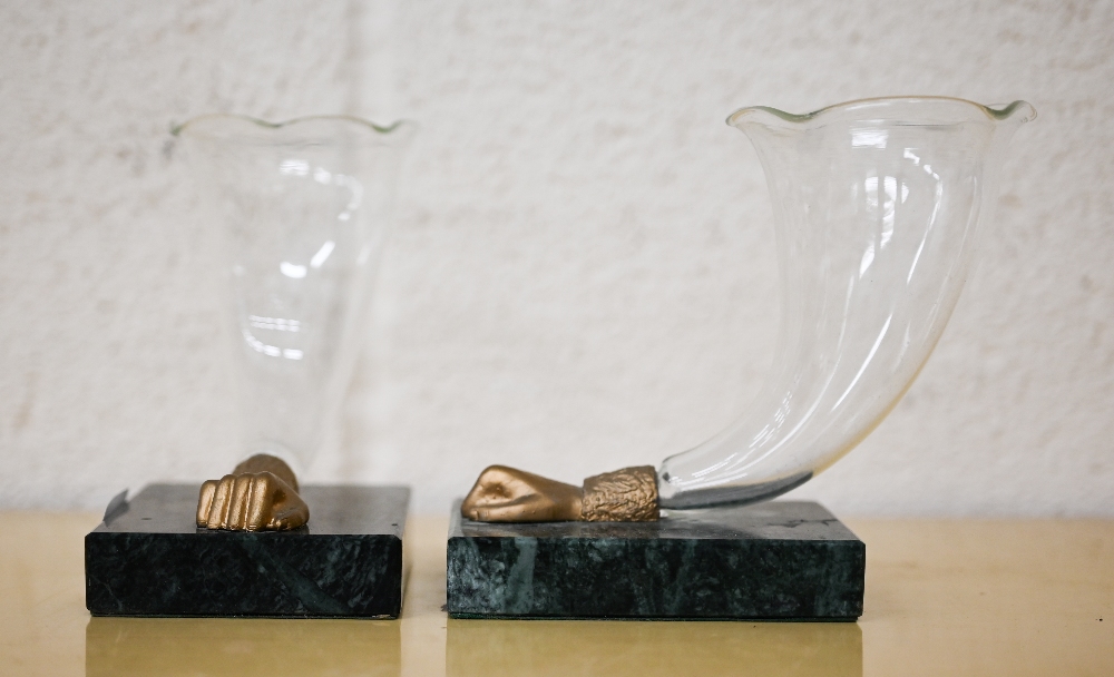 A pair of glass 'cornucopia' horn vases on marbled bases 13 cm high - Image 5 of 5