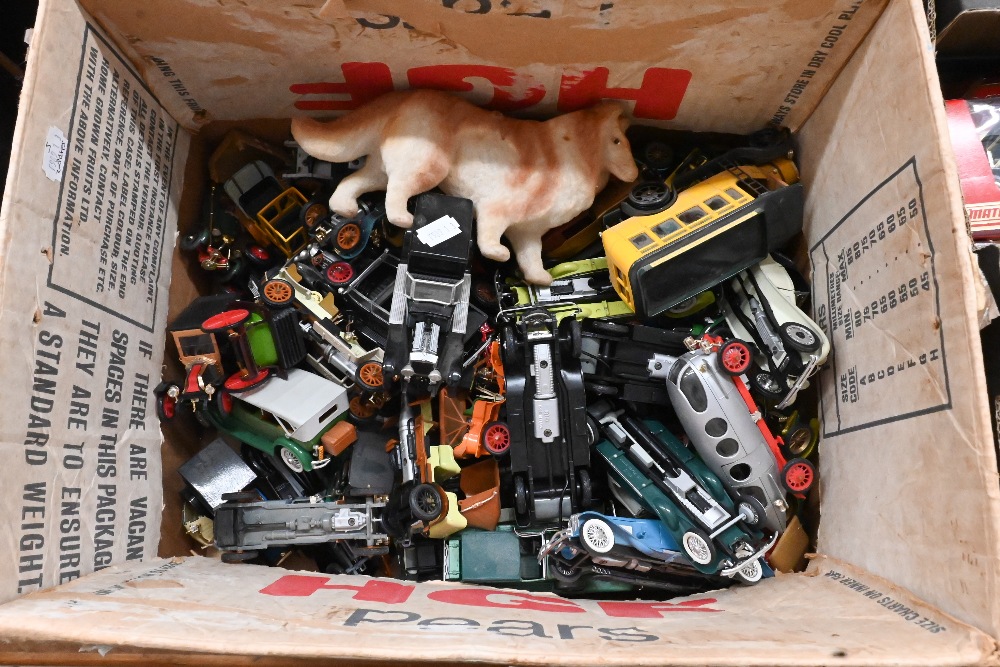 A quantity of Matchbox/Lesney Models of Yesteryear, boxed and loose (2 boxes) - Image 5 of 5