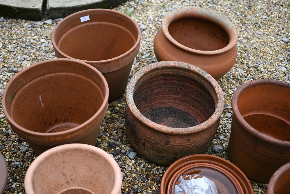 Four various pairs of terracotta planters to/with four other differing planters and four drip - Image 3 of 3