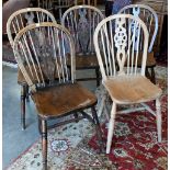 Five elm and ash wheelback dining chairs (5)