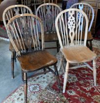 Five elm and ash wheelback dining chairs (5)