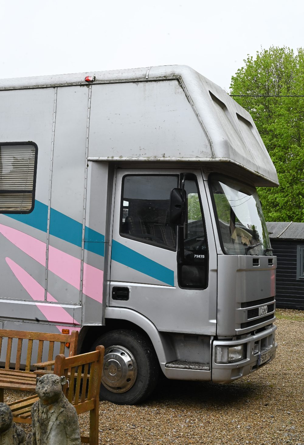 A Ford Iveco 75e live-in horse box, registered P/1996, 236,796 km, manual 5-speed, plated until 08/ - Image 10 of 26
