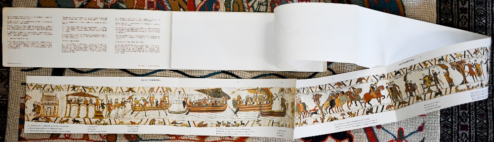 A section of the Bayeux tapestry wall hanging, and a souvenir ashtray and book etc - Image 3 of 4