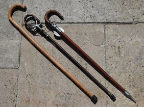 Two vintage shooting sticks and a walking stick (3)