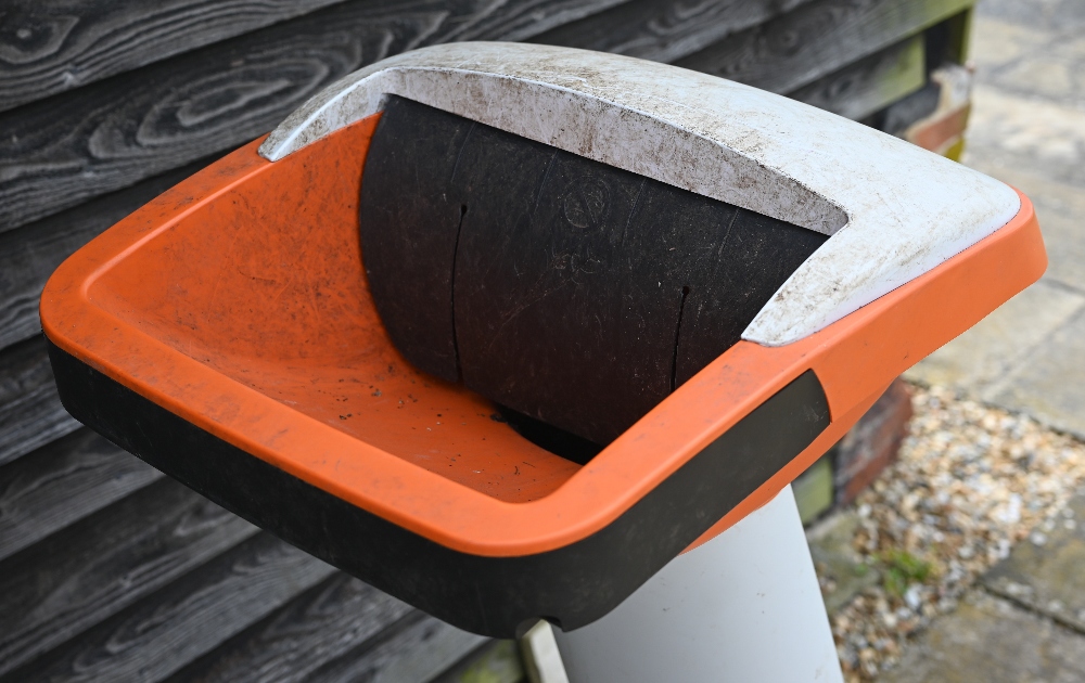 A Stihl GHE355 large 240v garden shredder wood chipper c/with safety helmet, goggles, ear - Image 4 of 5