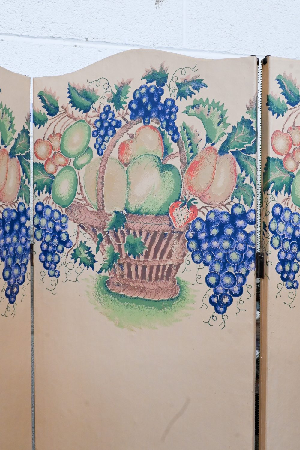 A four-panel folding dress screen printed with fruit baskets on one side and oak leaf and acorn - Image 2 of 3