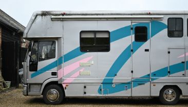 A Ford Iveco 75e live-in horse box, registered P/1996, 236,796 km, manual 5-speed, plated until 08/