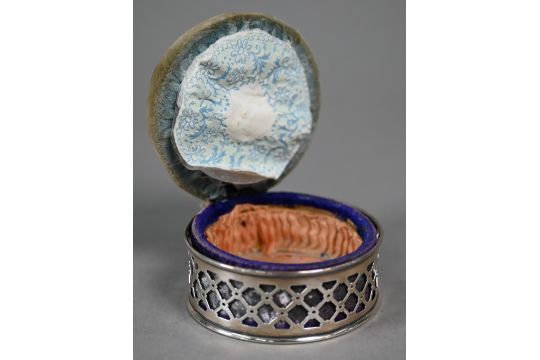 A five-piece silver and tortoiseshell brush set with hand-mirror, to/w a silver-mounted pincushion - Image 9 of 10