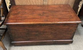 A stained pine blanket box / coffer CONDITION REPORT: In used condition,