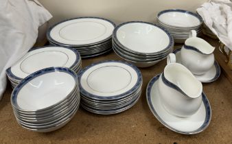 A Royal Doulton Atlanta pattern part dinner set