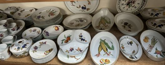 An extensive Royal Worcester Evesham pattern dinner,