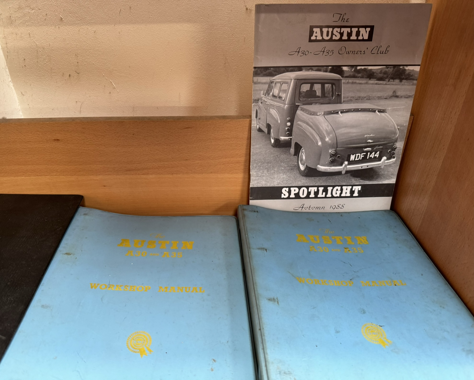 Austin A30 and A35 Workshop manuals, - Bild 2 aus 2