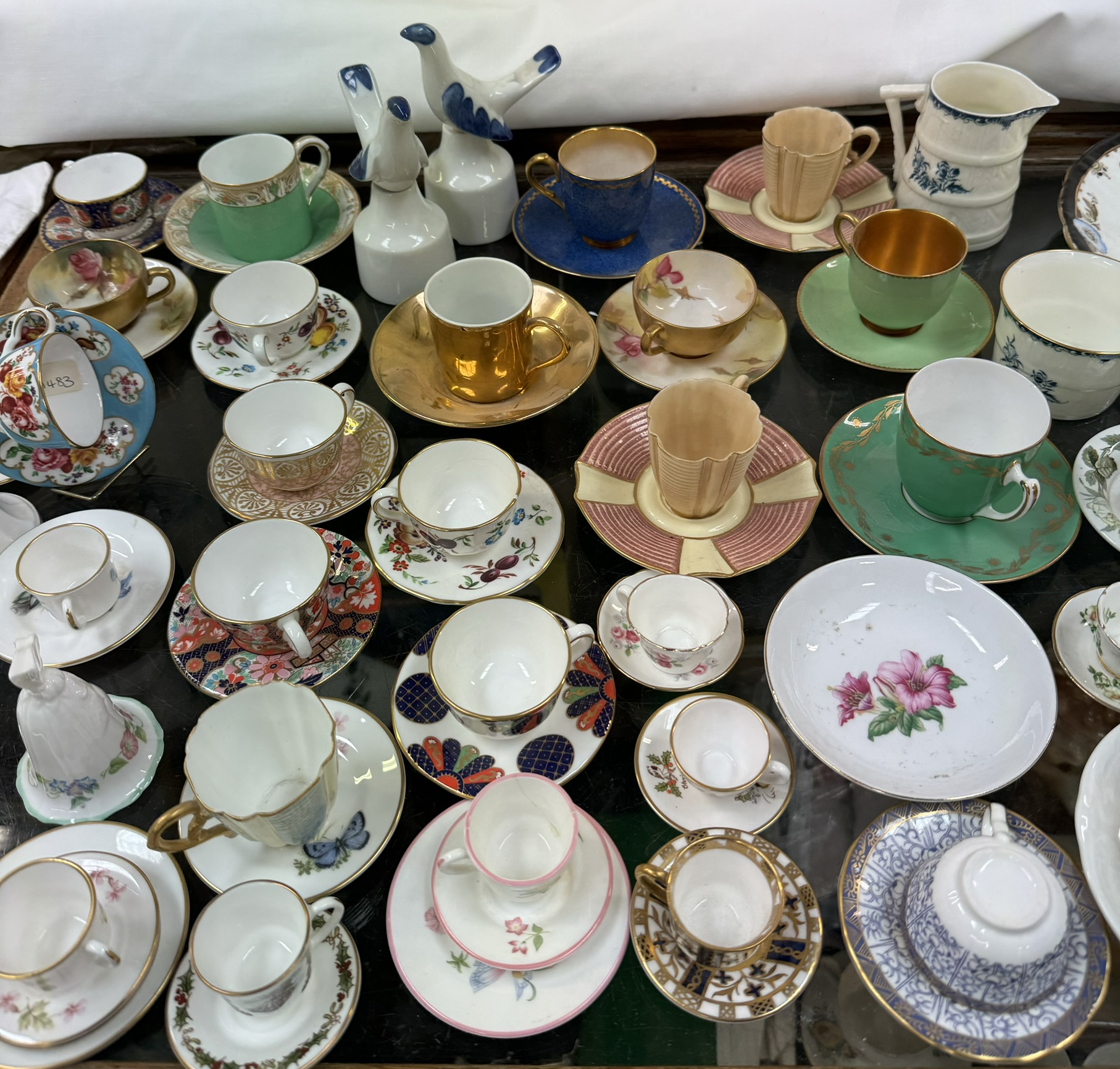 Two Royal Worcester rose decorated cabinet cup and saucer together with a collection of cabinet - Image 5 of 10