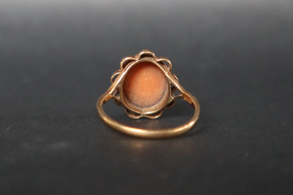 A 9ct gold cameo ring, size Q together with four 9ct gold paste set rings, approximately 12. - Image 4 of 8