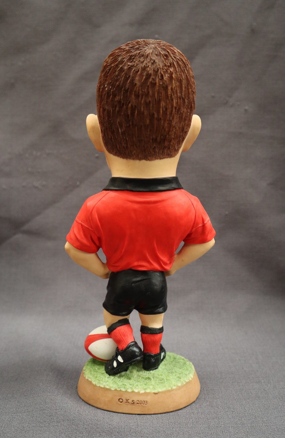 A World of Groggs limited edition resin figure of Shane Williams, Wales' record try scorer, - Image 7 of 8