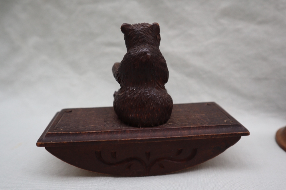 A Black Forest carved bear ink blotter, - Image 2 of 3