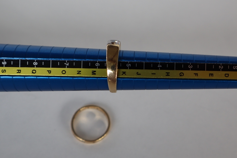 A 14ct gold ring with a princess cut Cubic Zirconium, size L, - Bild 7 aus 7
