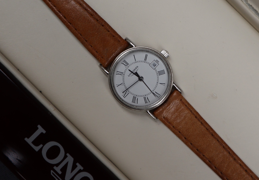 A lady's Stainless Steel Longines wristwatch with a white dial and Roman numerals and a date - Image 4 of 8