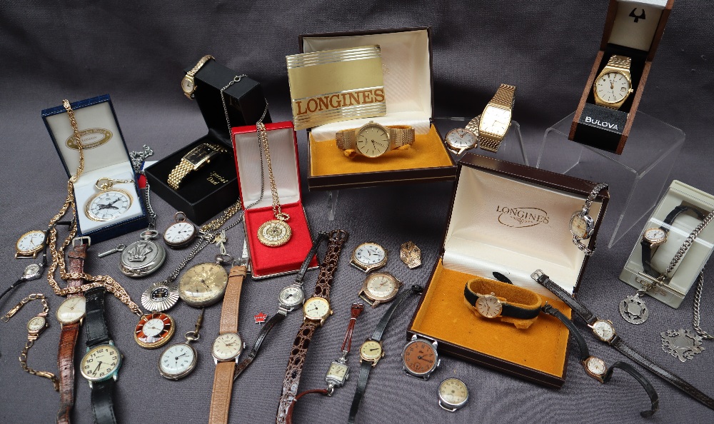 A gentleman's Longines wristwatch, in gilt metal on a gilt metal strap, - Bild 7 aus 10