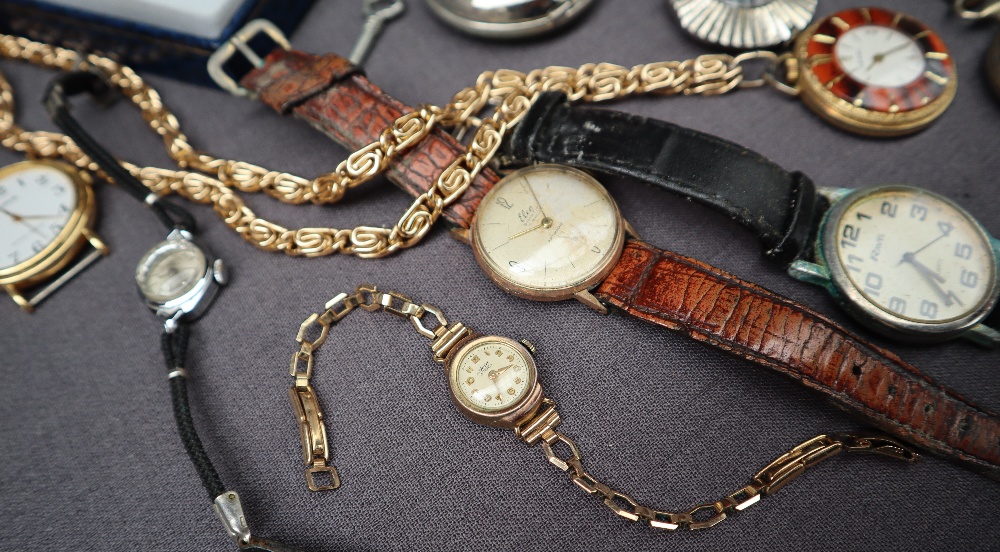 A gentleman's Longines wristwatch, in gilt metal on a gilt metal strap, - Bild 8 aus 10