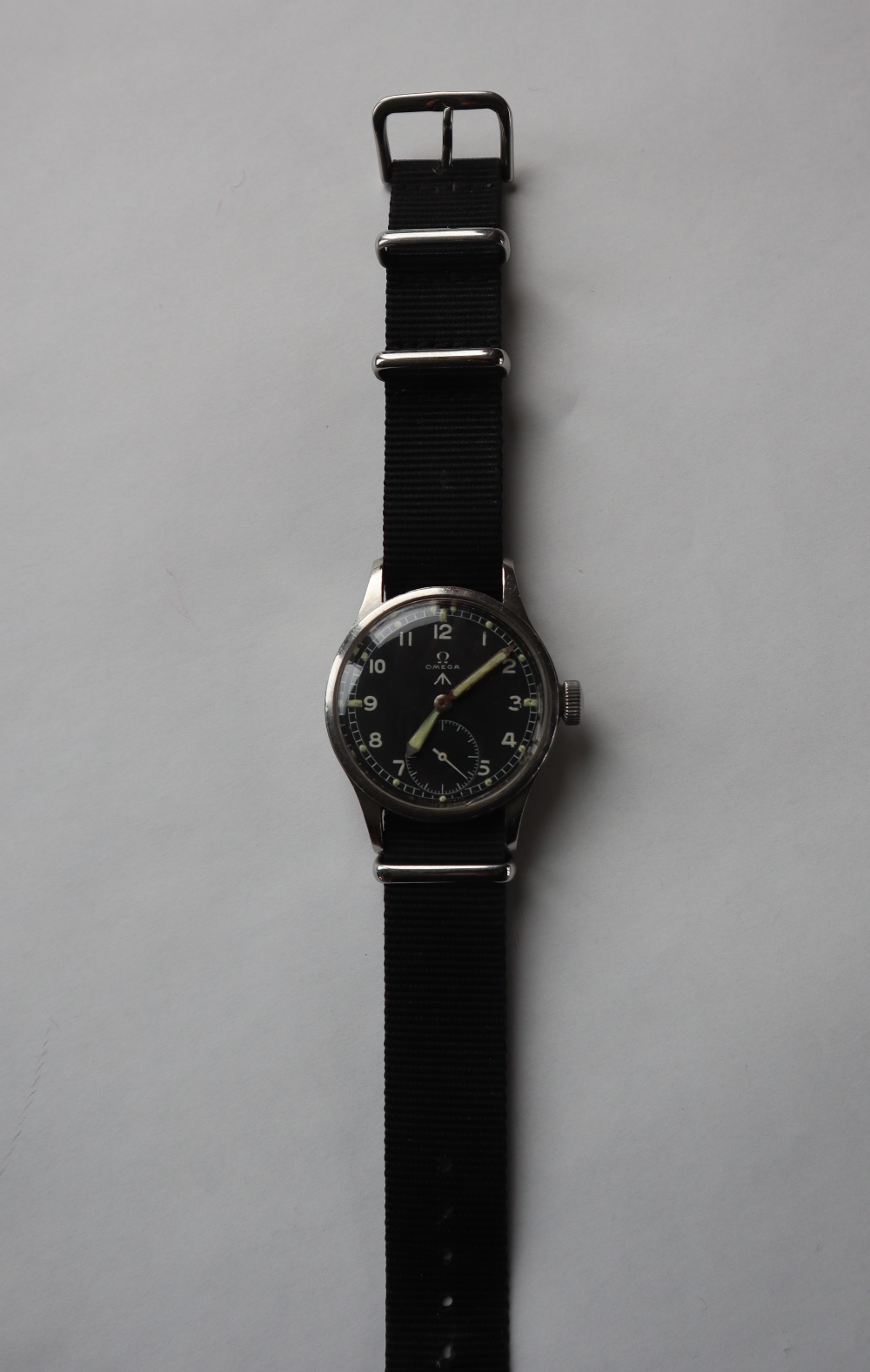 A gentleman's stainless steel British Military Omega W W W wristwatch part of the "Dirty Dozen" the - Image 5 of 9