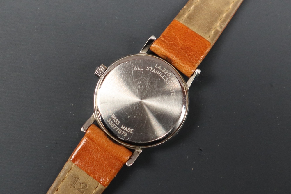A lady's Stainless Steel Longines wristwatch with a white dial and Roman numerals and a date - Image 3 of 8