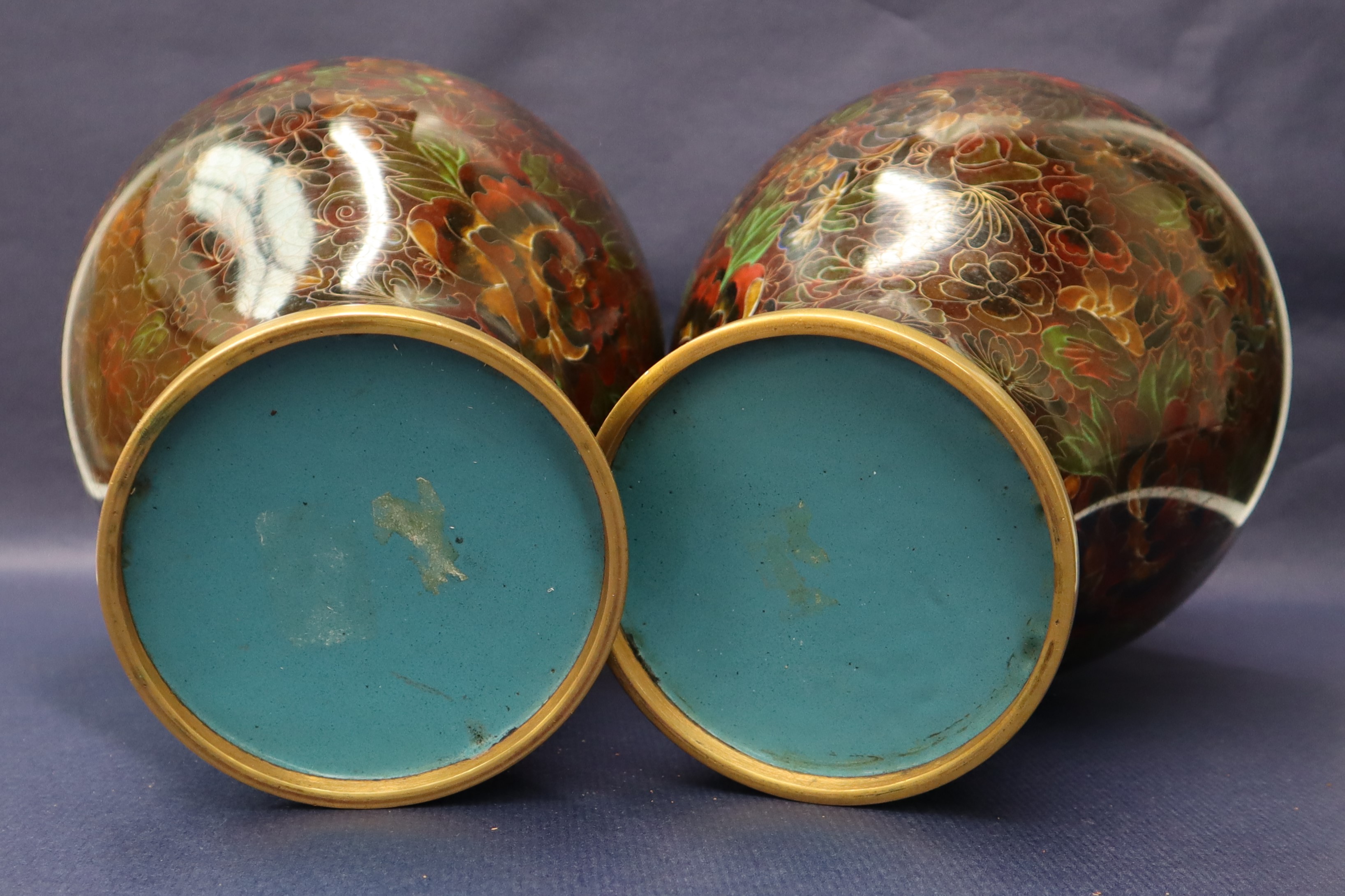 A pair of Japanese cloisonne baluster vases, decorated with flowers and leaves to a brown ground, - Image 7 of 10