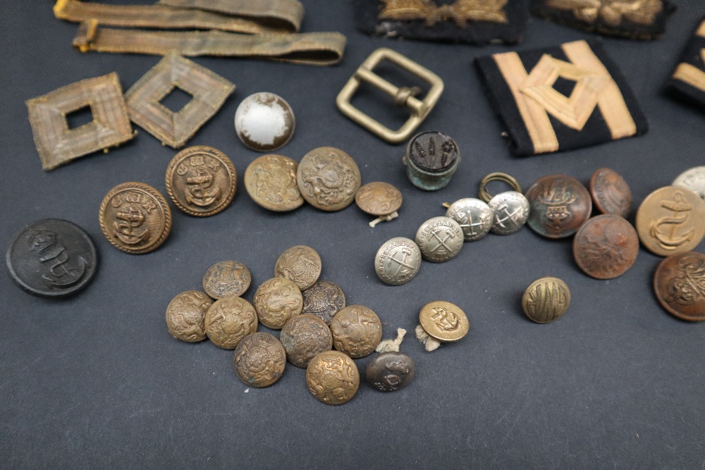 A collection of brass buttons, with lion motifs, Naval, - Image 4 of 6