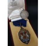 An Elizabeth II silver gilt Alderman Medallion, issued to Alderman H W Durman, Mayor, 1955-1956,