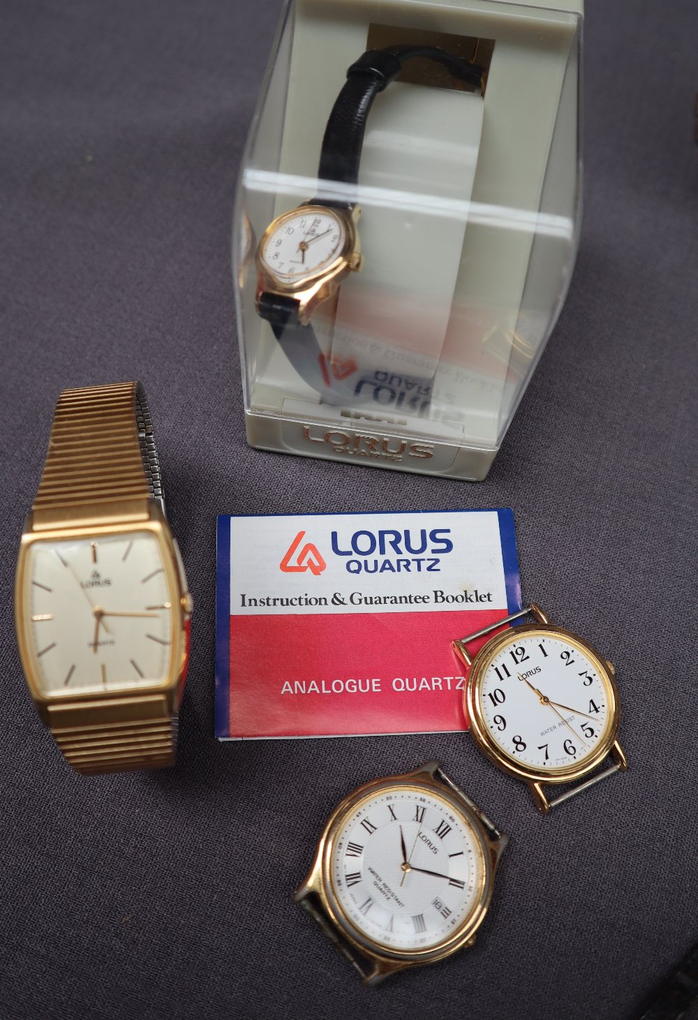 A gentleman's Longines wristwatch, in gilt metal on a gilt metal strap, - Image 9 of 10
