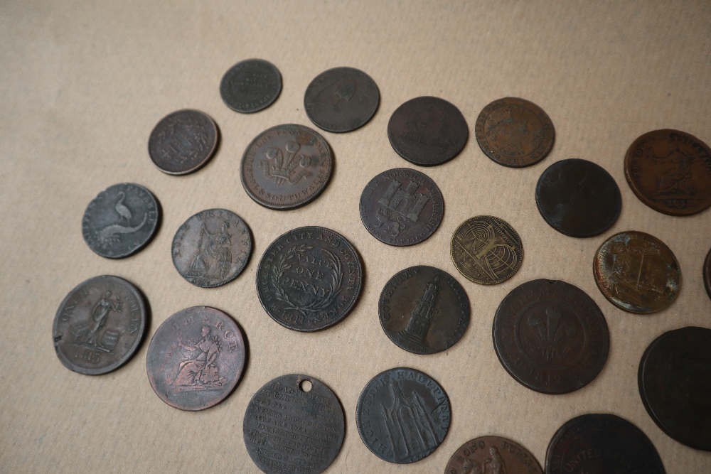 A collection of One and half Penny Tokens including Bristol & South Wales 1811, Chichester, - Bild 8 aus 8