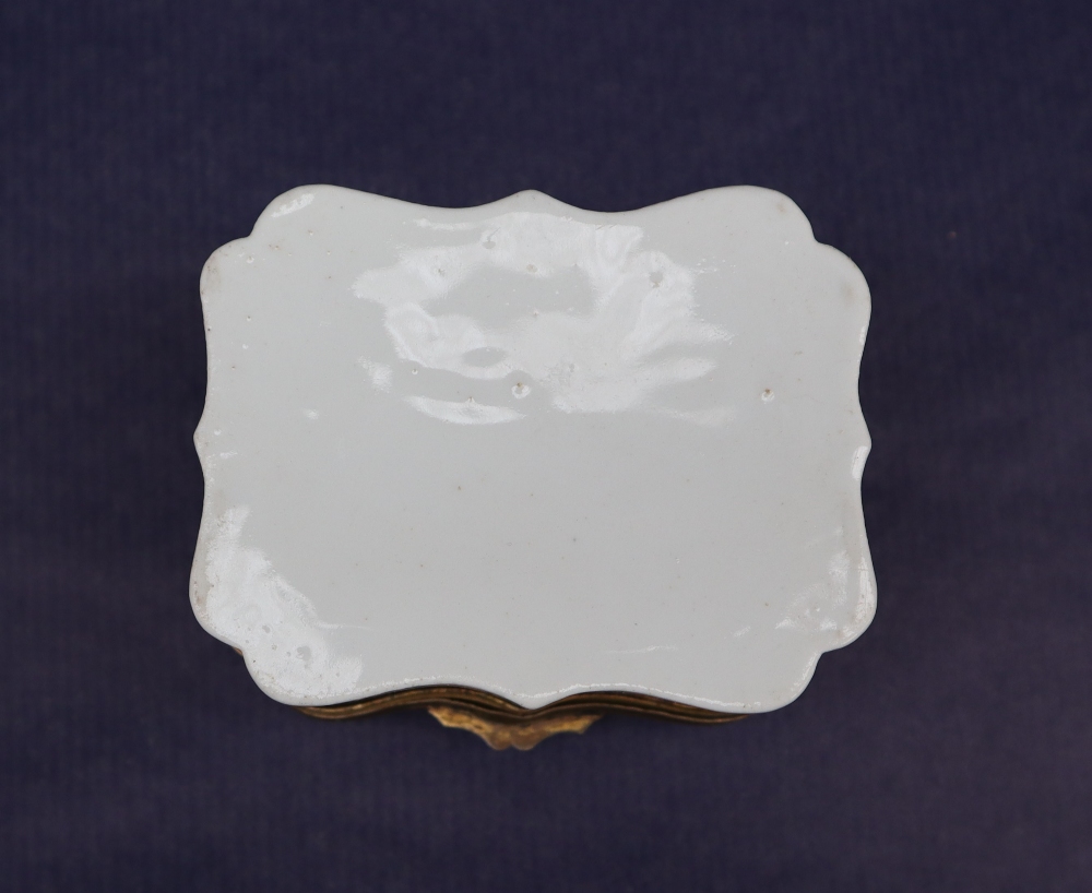 A 19th century continental porcelain box, - Image 8 of 8