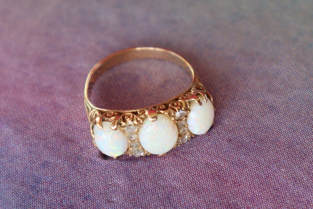 An opal and diamond ring, - Image 3 of 4