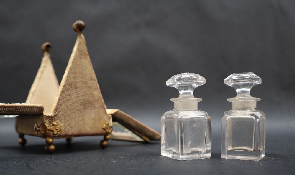 A scent bottle casket of triangular shape with glazed panels with gilt metal mounts and similar - Image 4 of 4