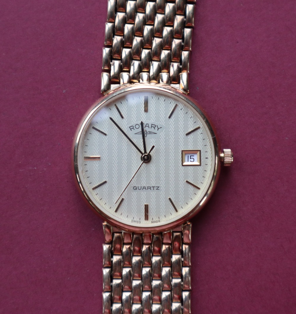 A 9ct gold Rotary wristwatch with a silvered dial and batons with a date aperture at 3 on a 9ct - Image 2 of 6