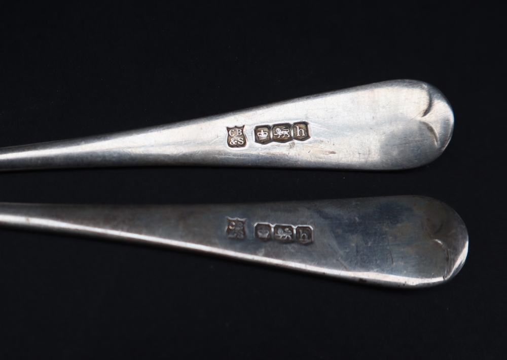 A pair of George V silver soup spoons, Sheffield, 1925, Cooper Brothers & Sons Ltd, - Image 2 of 5