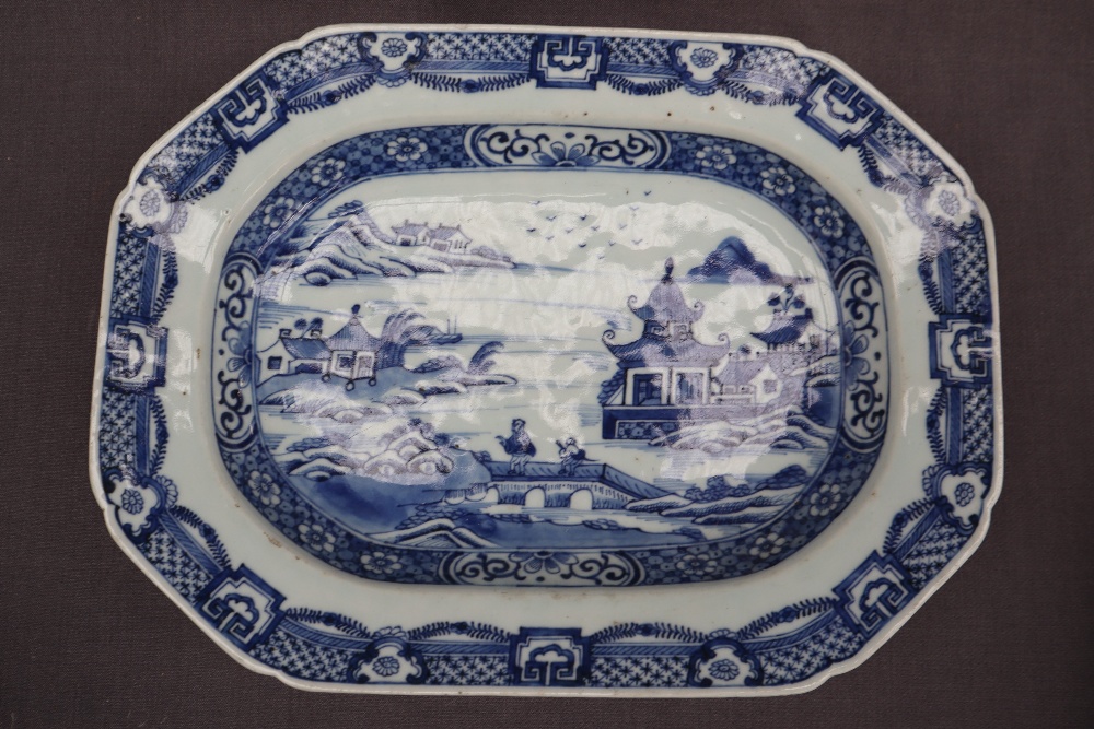 A Chinese porcelain blue and white meat plate, - Image 4 of 12