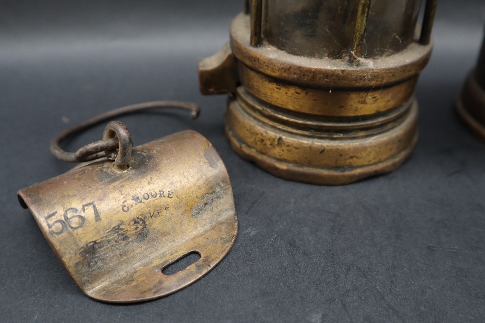 A Thomas's Patent brass and glass miners lamp, - Image 3 of 12