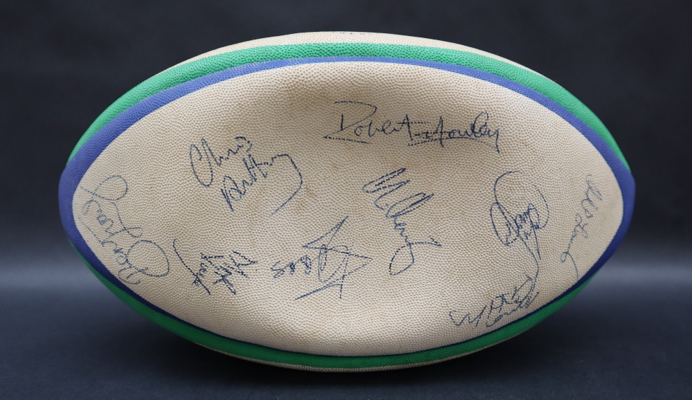 A 1999 Gilbert replica Rugby ball signed, including Chris Wyatt, Gareth Thomas, Gareth Jenkins, - Bild 5 aus 5