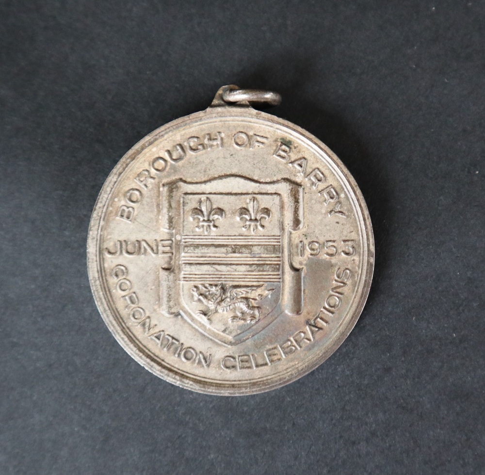 An Elizabeth II silver gilt Alderman Medallion, issued to Alderman H W Durman, Mayor, 1955-1956, - Image 6 of 8