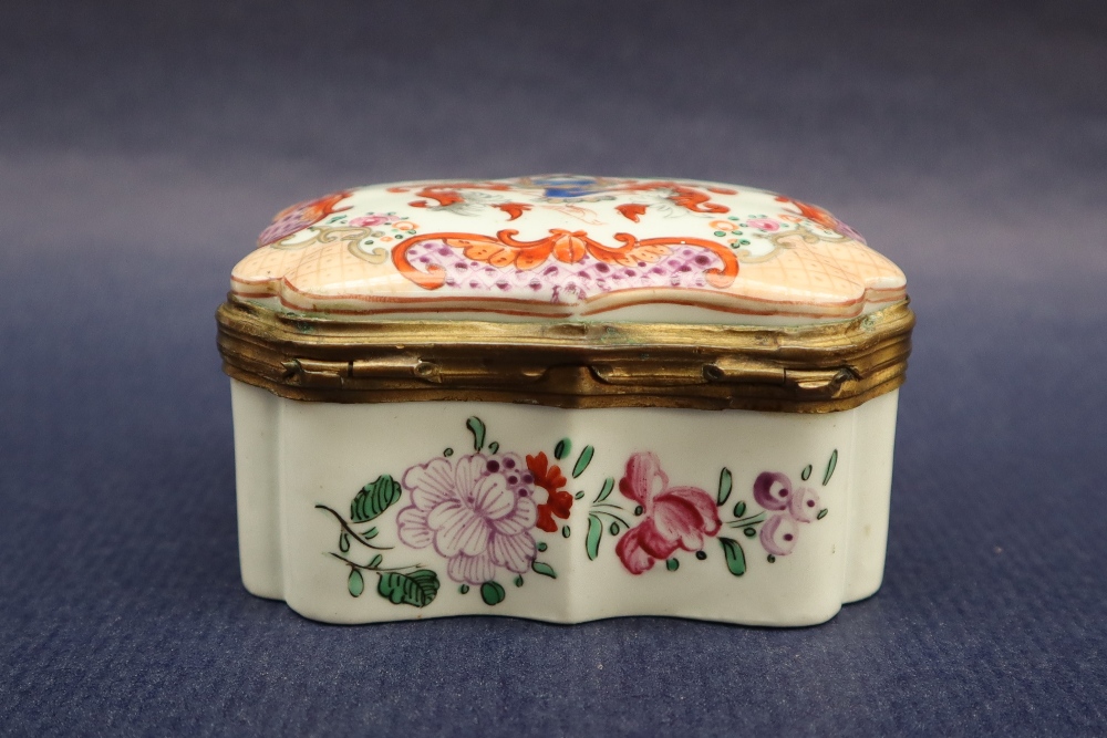 A 19th century continental porcelain box, - Image 5 of 8