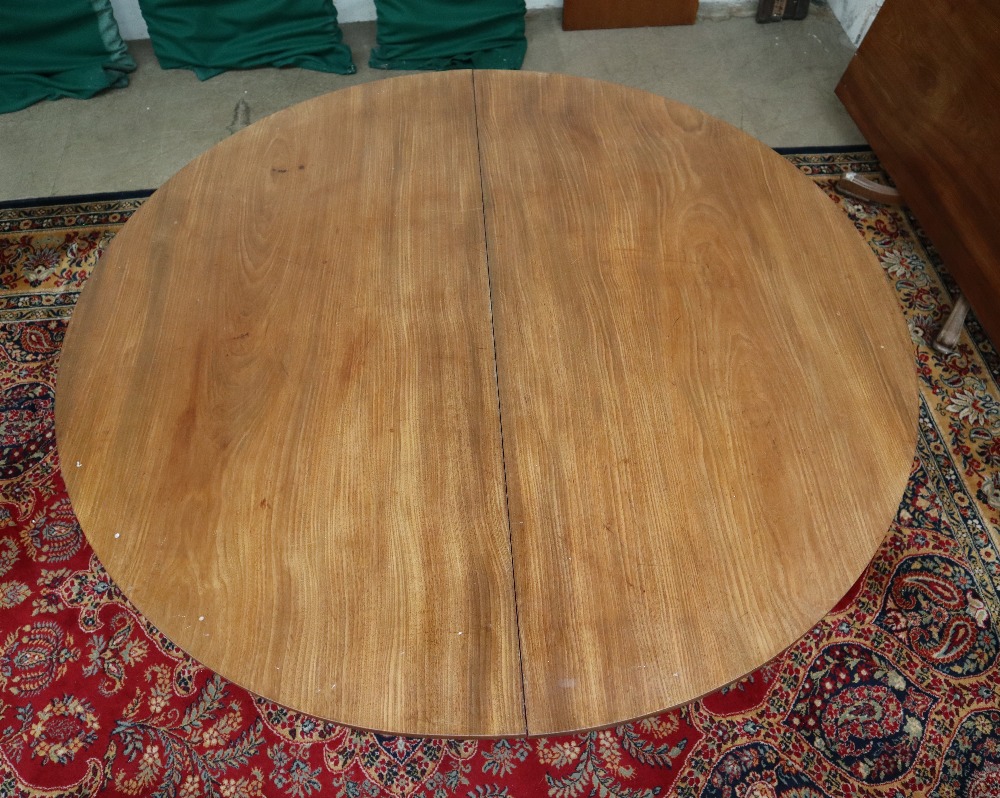 An early 19th century mahogany triple pedestal dining table in the manner of Gillows with a pair of - Image 6 of 15